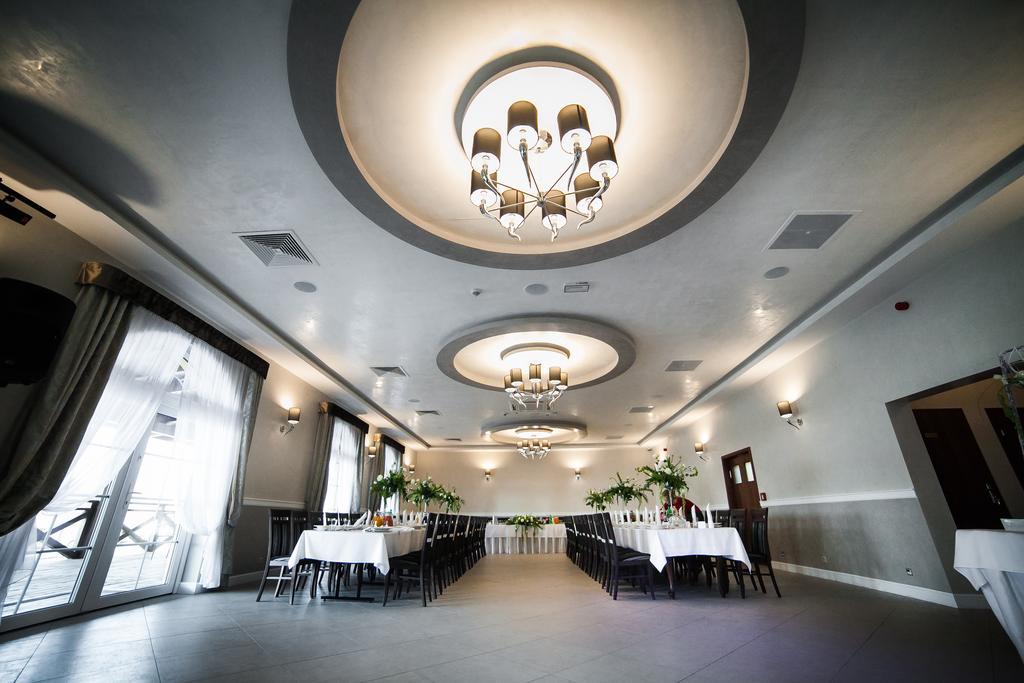 Hotel Stara Gorzelnia Licheń 외부 사진
