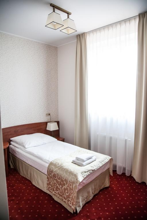 Hotel Stara Gorzelnia Licheń 객실 사진