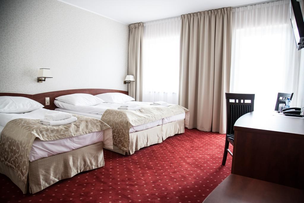 Hotel Stara Gorzelnia Licheń 객실 사진