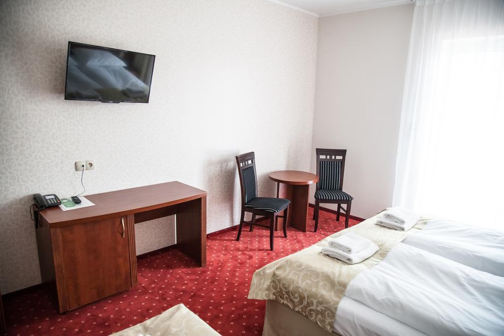 Hotel Stara Gorzelnia Licheń 객실 사진